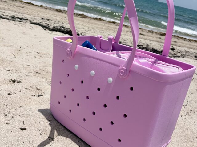 Perfect Your Beach Routine Before Summer Ends: Our Must-Have Beach Bag Essentials